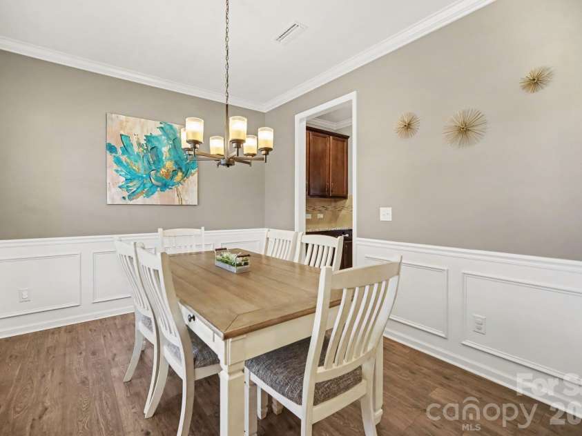 4410 Huntley Glen Drive, Pineville, NC 28134.  MLS# CAR4436263, YatesRealty ID 57919. Formal Dining Room