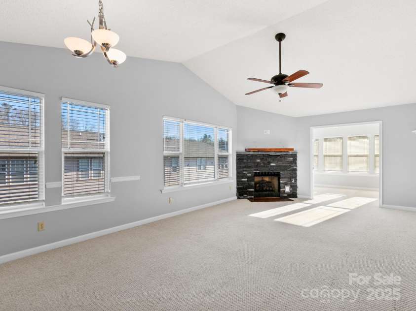 2302 Deermouse Way, Hendersonville, NC 28792.  MLS# CAR4224287, YatesRealty ID 5792. 