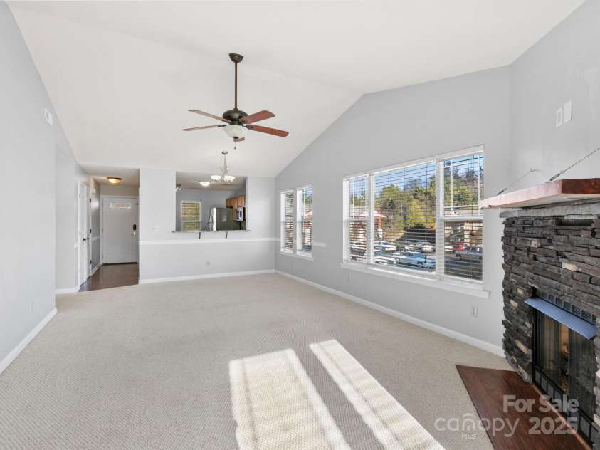 2302 Deermouse Way, Hendersonville, NC 28792.  MLS# CAR4224287, YatesRealty ID 5792. 