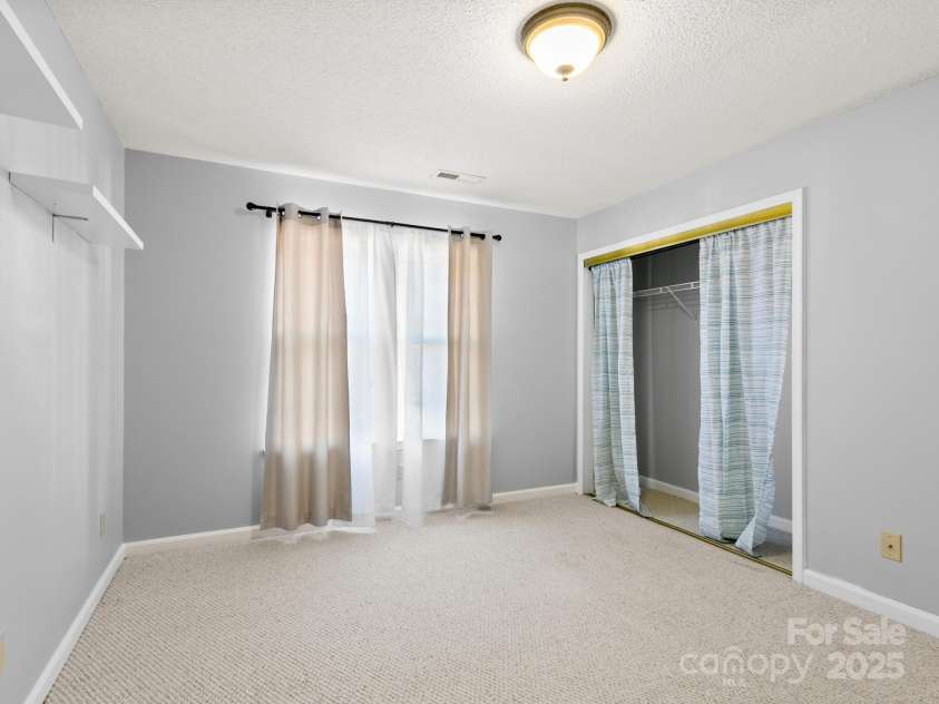 2302 Deermouse Way, Hendersonville, NC 28792.  MLS# CAR4224287, YatesRealty ID 5792. 