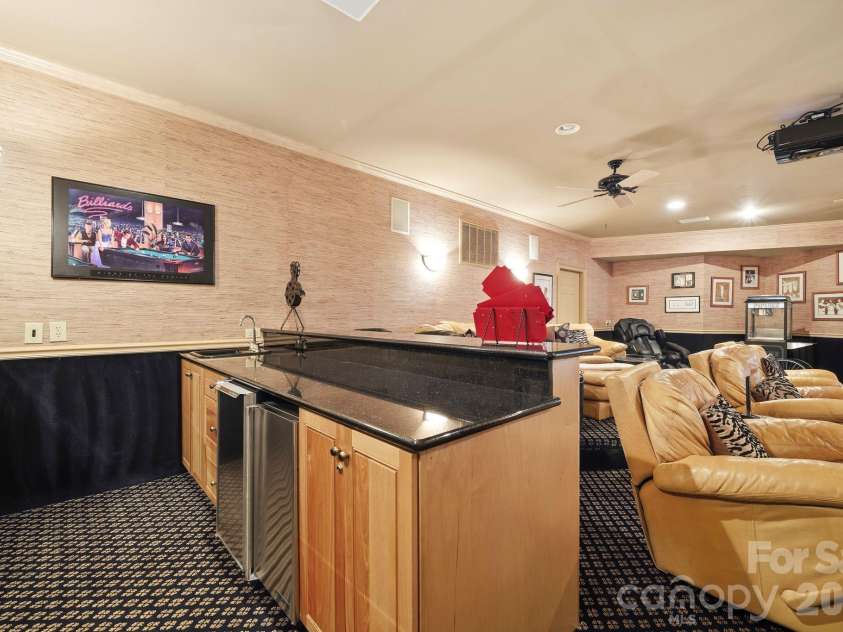 47 Hamiltons Ferry Road, Lake Wylie, SC 29710.  MLS# CAR4436465, YatesRealty ID 57921. 