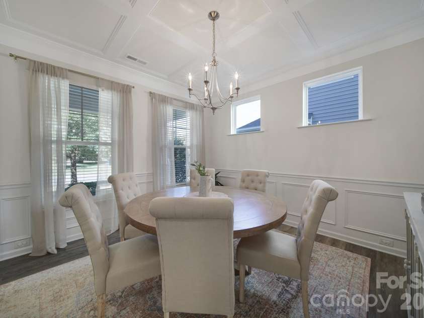129 Lantern Acres Drive, Mooresville, NC 28115.  MLS# CAR4436016, YatesRealty ID 57927. 