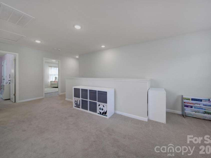 129 Lantern Acres Drive, Mooresville, NC 28115.  MLS# CAR4436016, YatesRealty ID 57927. 