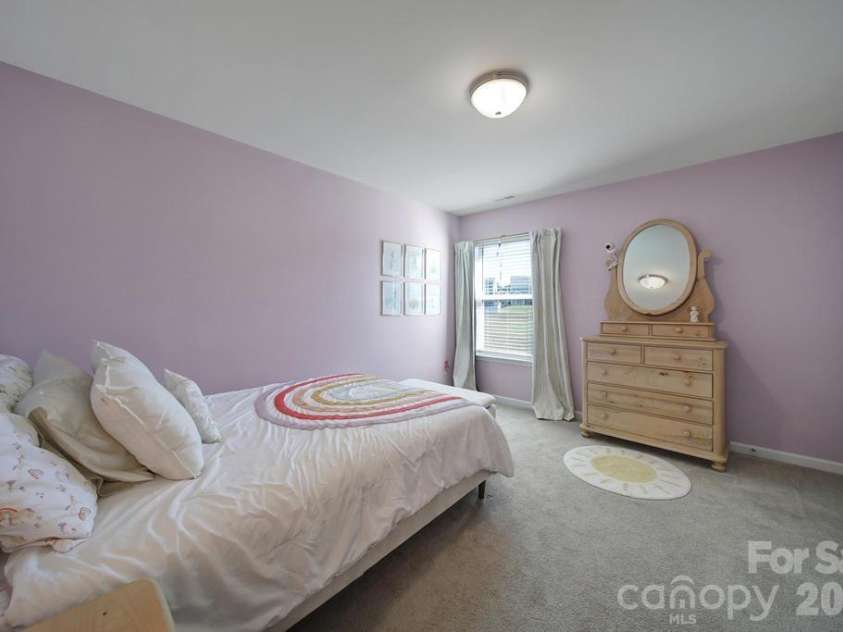129 Lantern Acres Drive, Mooresville, NC 28115.  MLS# CAR4436016, YatesRealty ID 57927. 