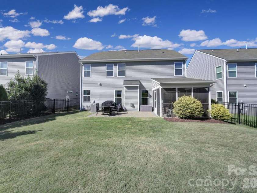 129 Lantern Acres Drive, Mooresville, NC 28115.  MLS# CAR4436016, YatesRealty ID 57927. 