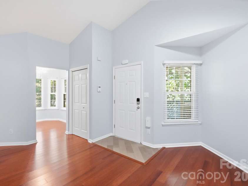 6140 Gray Gate Lane, Charlotte, NC 28210.  MLS# CAR4435741, YatesRealty ID 57930. 