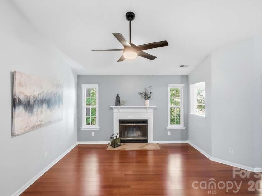 6140 Gray Gate Lane, Charlotte, NC 28210.  MLS# CAR4435741, YatesRealty ID 57930. 