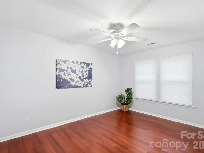 6140 Gray Gate Lane, Charlotte, NC 28210.  MLS# CAR4435741, YatesRealty ID 57930. 