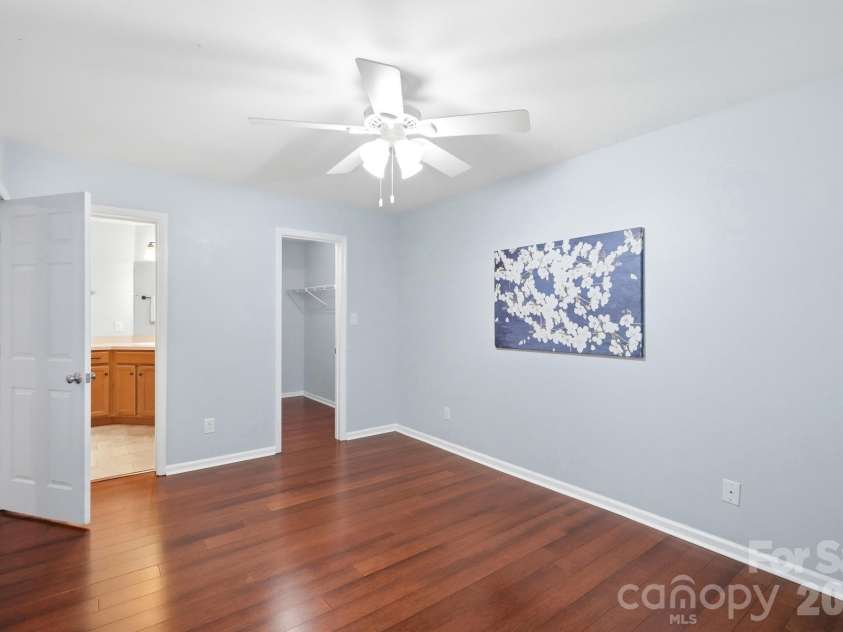 6140 Gray Gate Lane, Charlotte, NC 28210.  MLS# CAR4435741, YatesRealty ID 57930. 