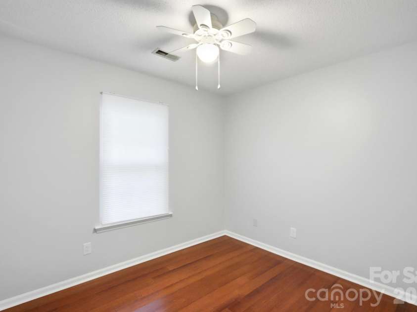 6140 Gray Gate Lane, Charlotte, NC 28210.  MLS# CAR4435741, YatesRealty ID 57930. 
