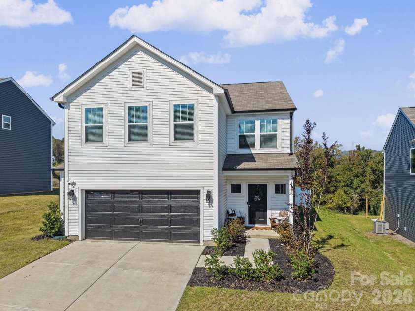 1112 Alyssa Oaks Drive, Lowell, NC 28098.  MLS# CAR4435790, YatesRealty ID 57931. 