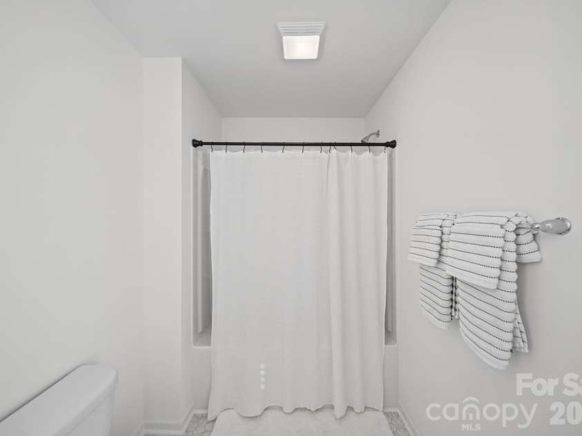 1112 Alyssa Oaks Drive, Lowell, NC 28098.  MLS# CAR4435790, YatesRealty ID 57931. 