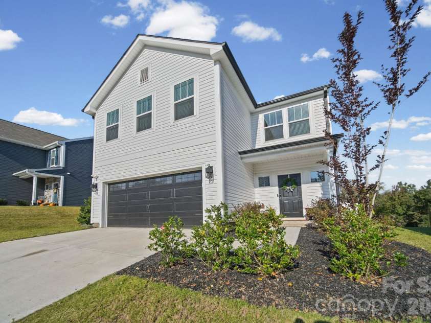 1112 Alyssa Oaks Drive, Lowell, NC 28098.  MLS# CAR4435790, YatesRealty ID 57931. 