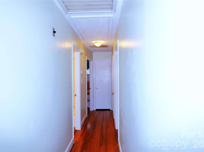 3016 Boston Avenue, Charlotte, NC 28212.  MLS# CAR4435629, YatesRealty ID 57934. 