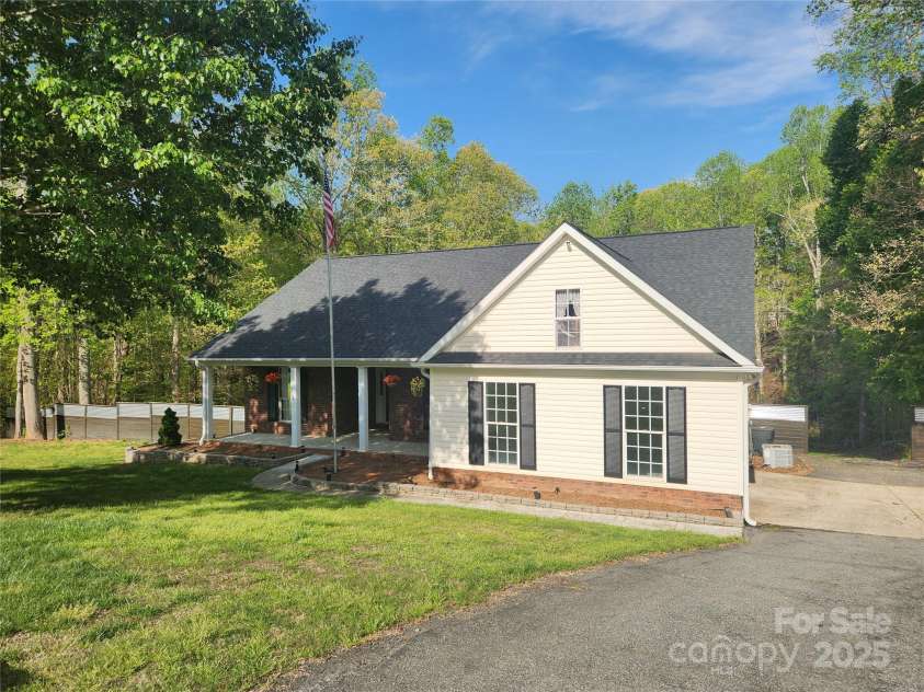888 Brevard Place Road, Iron Station, NC 28080.  MLS# CAR4215733, YatesRealty ID 5794. 