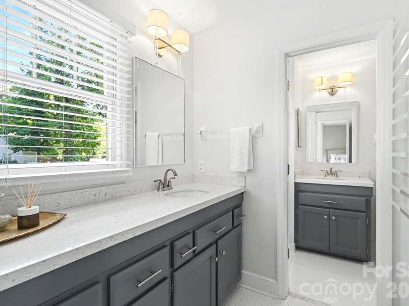 5515 McCallum Court, Charlotte, NC 28226.  MLS# CAR4435446, YatesRealty ID 57940. Primary bath, 2 sinks