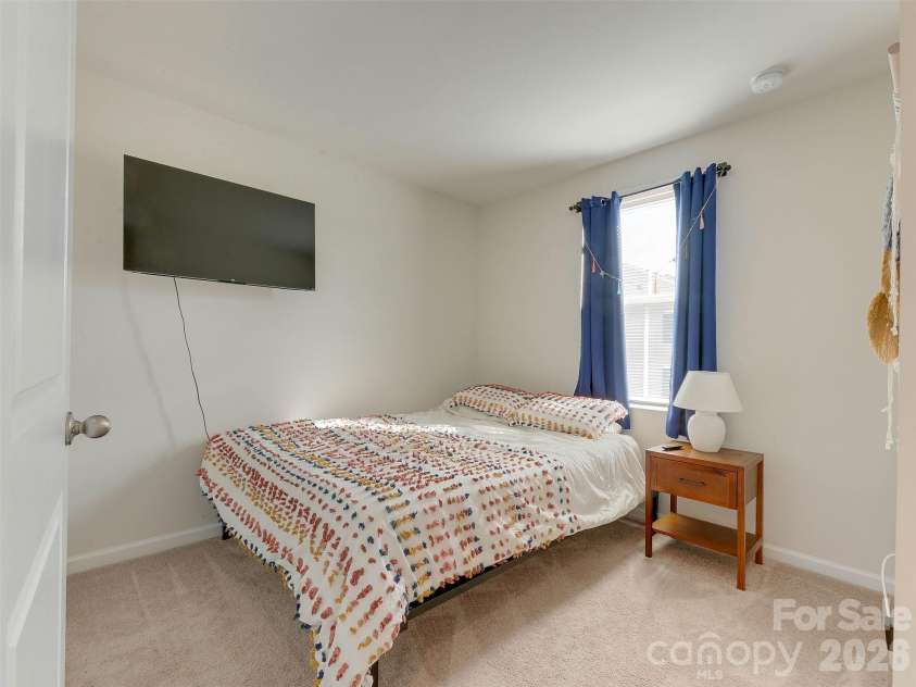 6105 Cutwater Circle, Charlotte, NC 28269.  MLS# CAR4435488, YatesRealty ID 57941. 