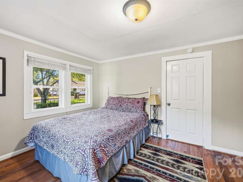220 Armour Street, Davidson, NC 28036.  MLS# CAR4435226, YatesRealty ID 57942. 