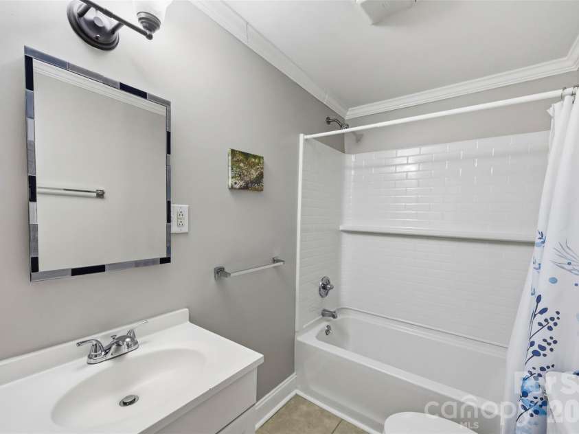 220 Armour Street, Davidson, NC 28036.  MLS# CAR4435226, YatesRealty ID 57942. 