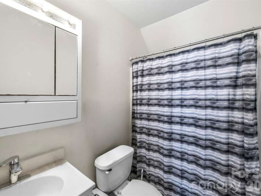 220 Armour Street, Davidson, NC 28036.  MLS# CAR4435226, YatesRealty ID 57942. 