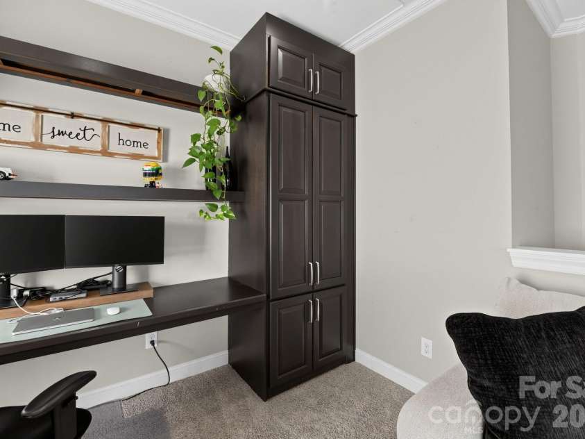 13013 Jacks Lane, Pineville, NC 28134.  MLS# CAR4435219, YatesRealty ID 57946. Loft/media area