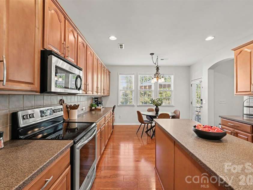 6219 Adobe Road, Charlotte, NC 28277.  MLS# CAR4434866, YatesRealty ID 57948. 
