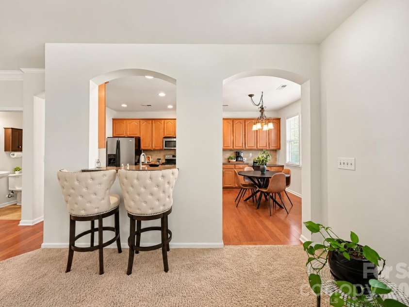 6219 Adobe Road, Charlotte, NC 28277.  MLS# CAR4434866, YatesRealty ID 57948. 
