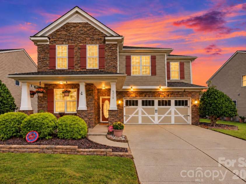 6219 Adobe Road, Charlotte, NC 28277.  MLS# CAR4434866, YatesRealty ID 57948. 