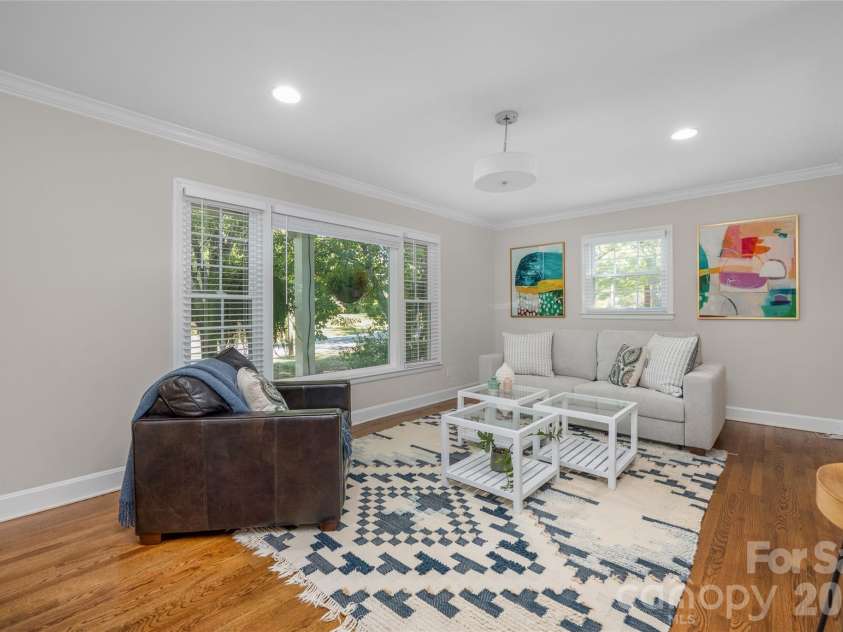 1912 Wedgedale Drive, Charlotte, NC 28210.  MLS# CAR4434727, YatesRealty ID 57949. 