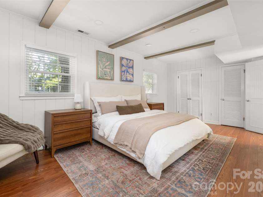 1912 Wedgedale Drive, Charlotte, NC 28210.  MLS# CAR4434727, YatesRealty ID 57949. 