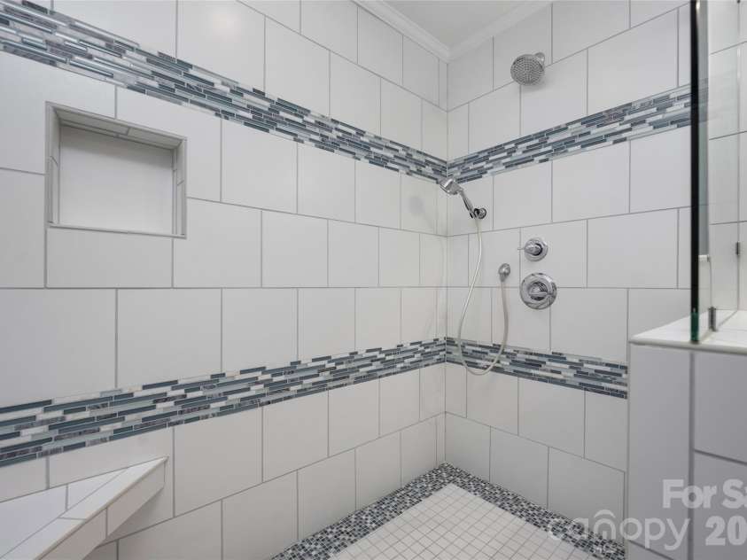 1912 Wedgedale Drive, Charlotte, NC 28210.  MLS# CAR4434727, YatesRealty ID 57949. 