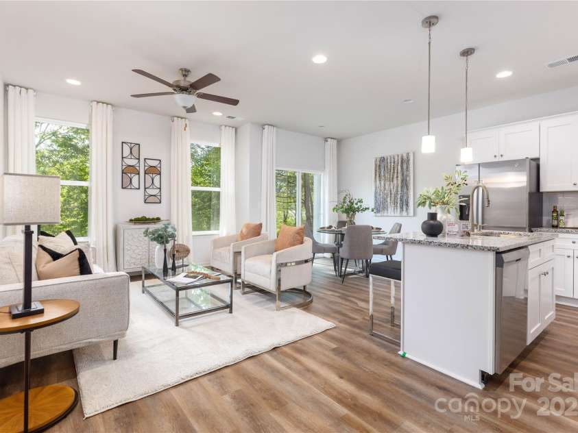 122 I K Beatty Street, Charlotte, NC 28214.  MLS# CAR4219405, YatesRealty ID 5795. Representation