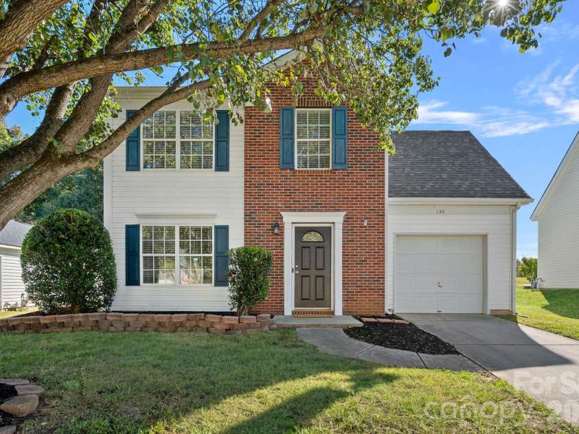 130 Camforth Drive, Mooresville, NC 28117.  MLS# CAR4434700, YatesRealty ID 57951. 