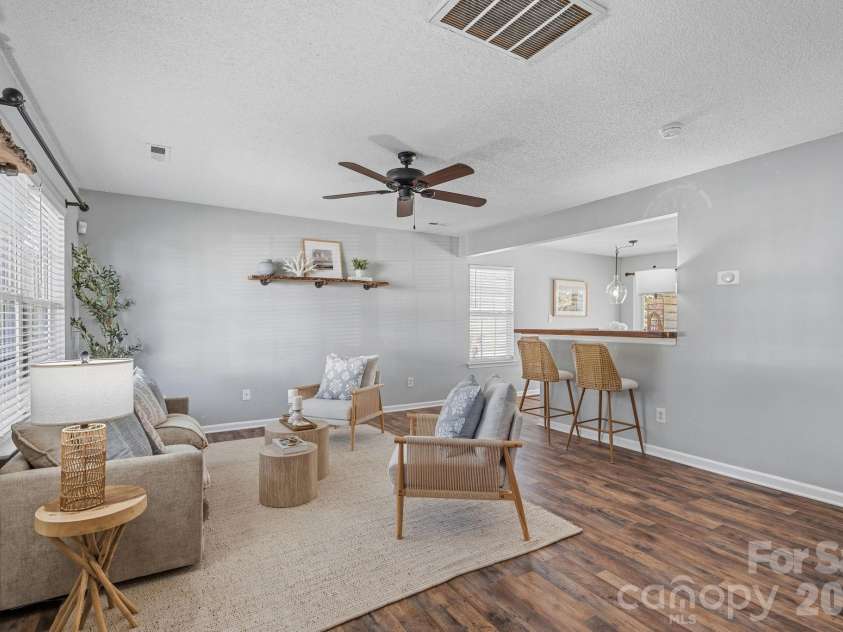 130 Camforth Drive, Mooresville, NC 28117.  MLS# CAR4434700, YatesRealty ID 57951. Living room