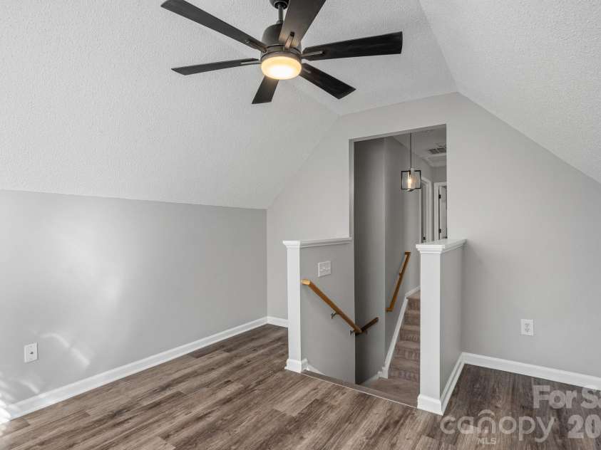 130 Camforth Drive, Mooresville, NC 28117.  MLS# CAR4434700, YatesRealty ID 57951. Loft area