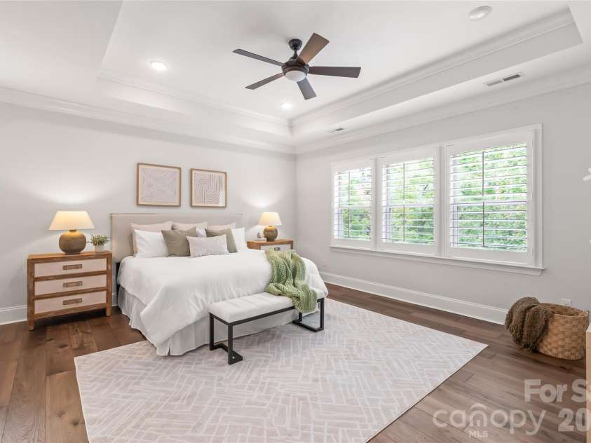 5624 Five Knolls Drive, Charlotte, NC 28226.  MLS# CAR4434318, YatesRealty ID 57959. Primary