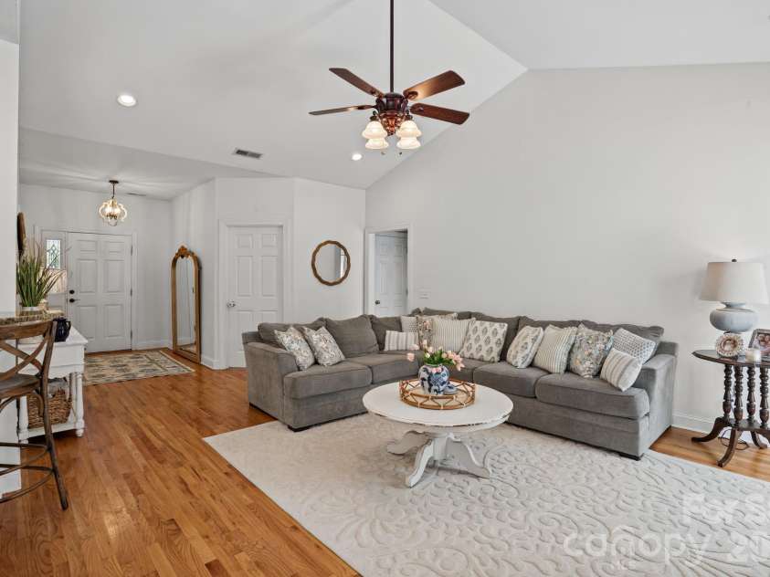 25922 Lingerfelt Road, Albemarle, NC 28001.  MLS# CAR4433549, YatesRealty ID 57962. 