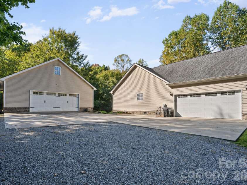 25922 Lingerfelt Road, Albemarle, NC 28001.  MLS# CAR4433549, YatesRealty ID 57962. 