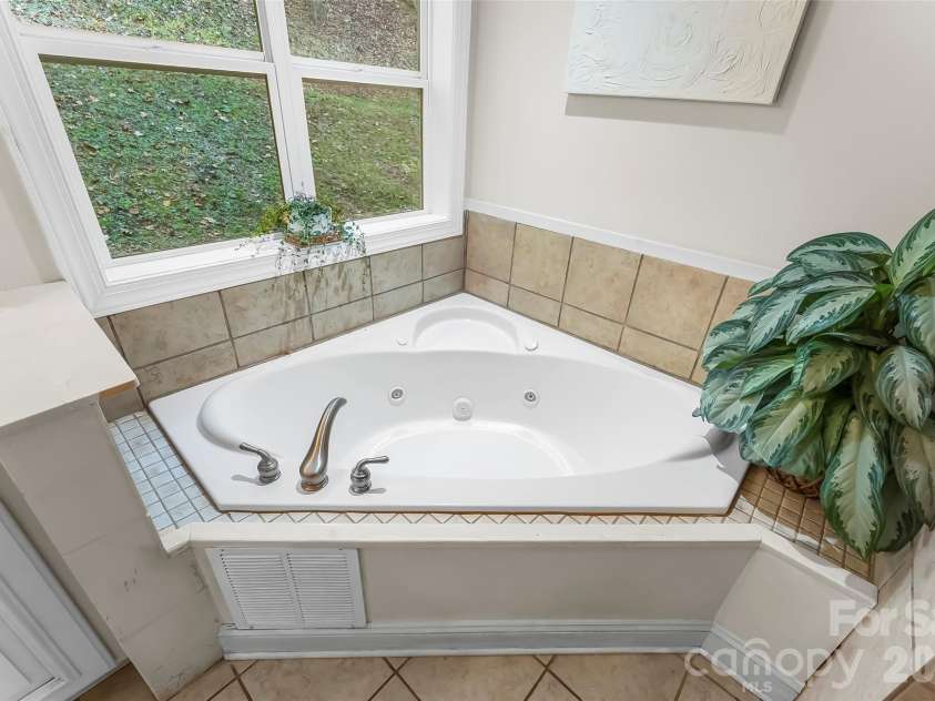 237 Mallard Road, Lake Lure, NC 28746.  MLS# CAR4433901, YatesRealty ID 57963. 