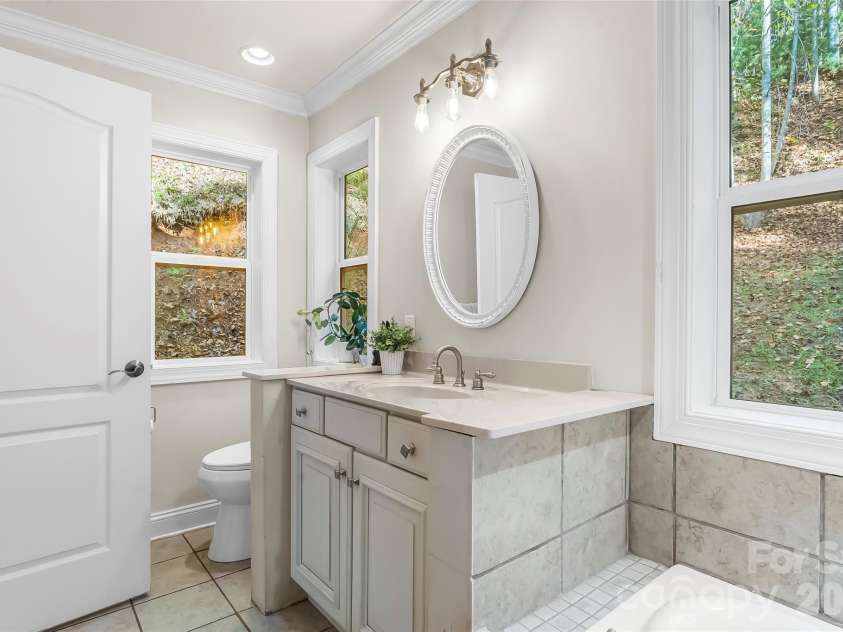 237 Mallard Road, Lake Lure, NC 28746.  MLS# CAR4433901, YatesRealty ID 57963. Primary Bath