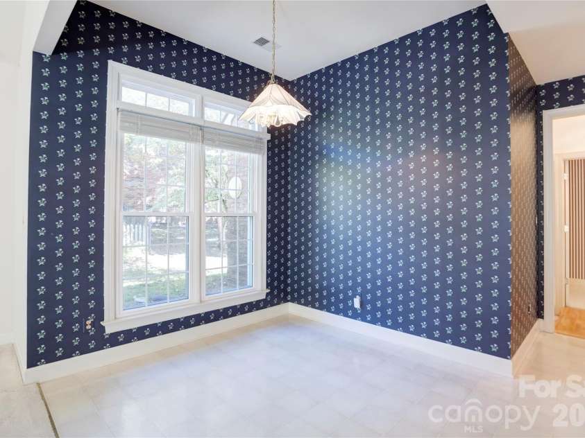 890 Lyerly Ridge Road, Concord, NC 28027.  MLS# CAR4433106, YatesRealty ID 57964. Breakfast nook off kitchen