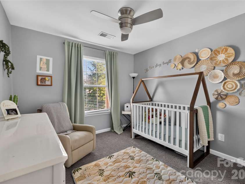1710 Evergreen Drive, Charlotte, NC 28208.  MLS# CAR4433054, YatesRealty ID 57968. 