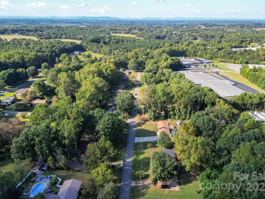 304 Parlier Avenue, Conover, NC 28613.  MLS# CAR4321897, YatesRealty ID 5797. 