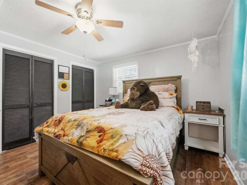 304 Parlier Avenue, Conover, NC 28613.  MLS# CAR4321897, YatesRealty ID 5797. 