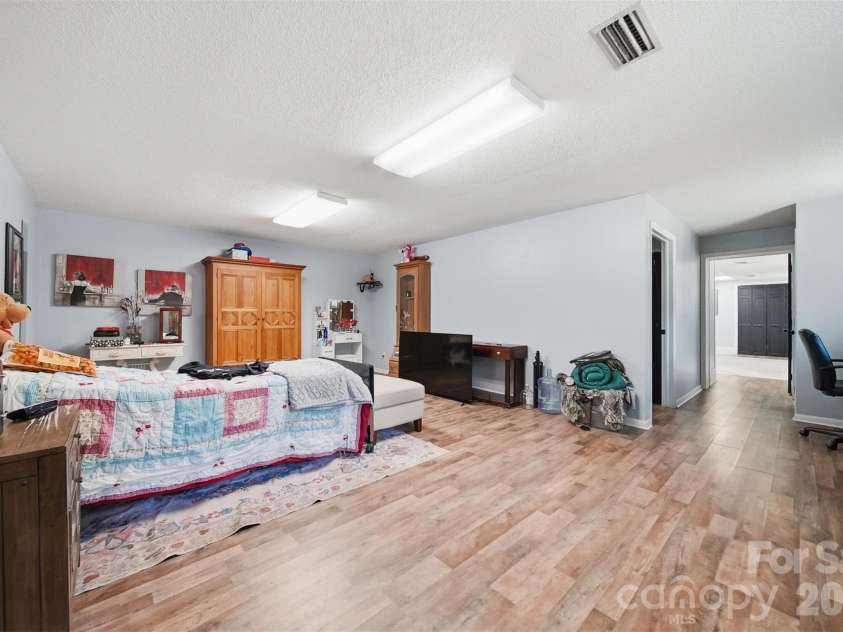 304 Parlier Avenue, Conover, NC 28613.  MLS# CAR4321897, YatesRealty ID 5797. 