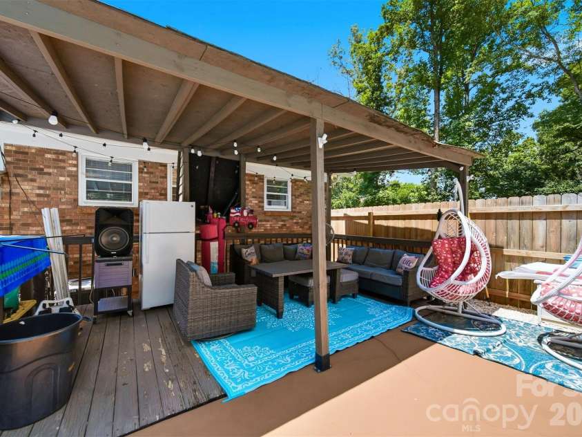 304 Parlier Avenue, Conover, NC 28613.  MLS# CAR4321897, YatesRealty ID 5797. 