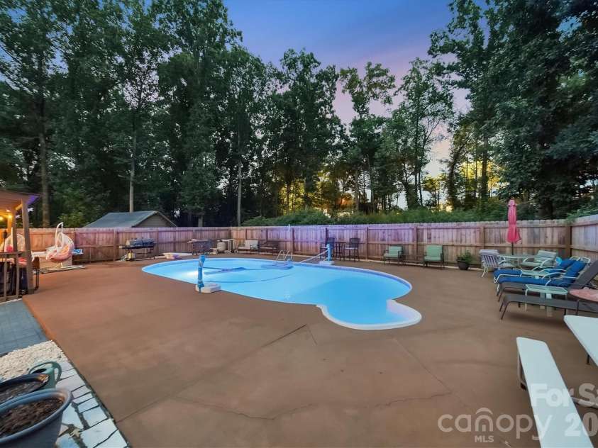 304 Parlier Avenue, Conover, NC 28613.  MLS# CAR4321897, YatesRealty ID 5797. 