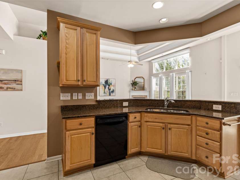 3820 Planters Watch Drive, Charlotte, NC 28278.  MLS# CAR4429944, YatesRealty ID 57971. 