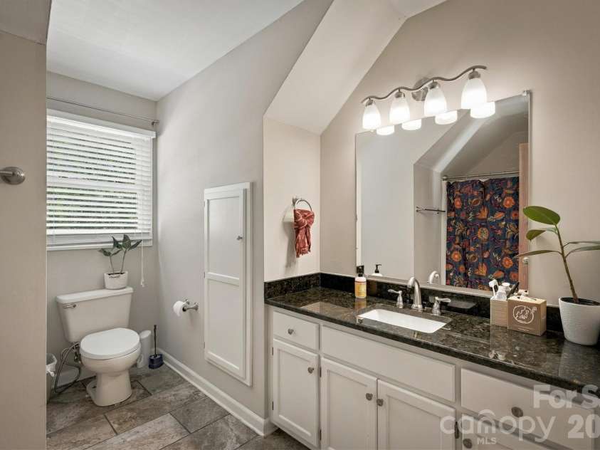 2759 Country Meadows Lane, Valdese, NC 28690.  MLS# CAR4429912, YatesRealty ID 57974. 
