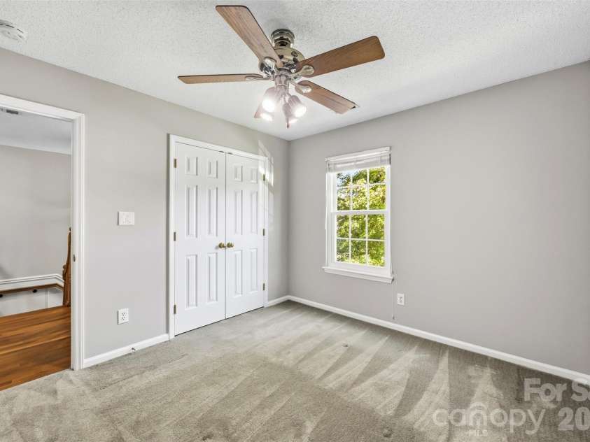 9014 Pickering Grove Lane, Charlotte, NC 28216.  MLS# CAR4420257, YatesRealty ID 57977. 